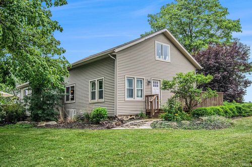 2701 E 700 N Road, Leesburg, IN, 46538-8728 | Card Image