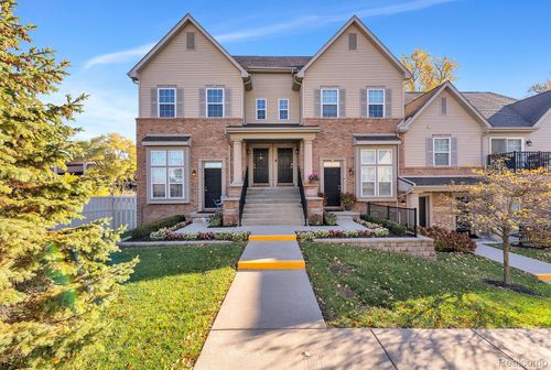 22338 Abbey Ln, Dearborn, MI, 48124-2243 | Card Image