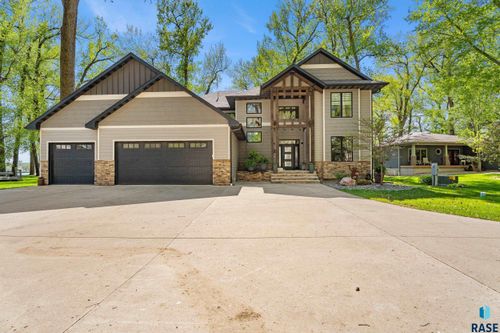 32197 Ponderson Dr Drive, Vermillion, SD, 57069 | Card Image