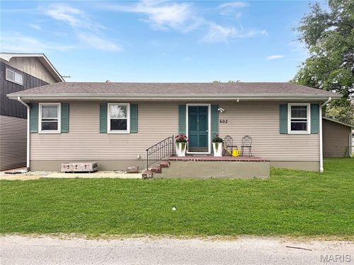 602 Illinois Ave, Dupo, IL, 62239-1404 | Card Image