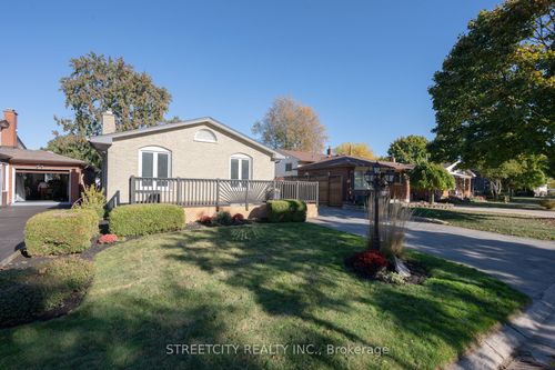 127 Garland Lane, London, ON, N5V3K9 | Card Image