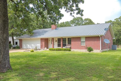 4988 Paso Fino Ln, Madisonville, TX, 77864-4621 | Card Image
