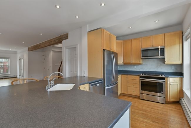 APT-4 - 71 Rutland St, Condo with 2 bedrooms, 3 bathrooms and 1 parking in Boston MA | Image 6