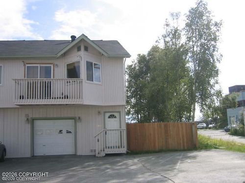 5h-7484 Meadow St, Anchorage, AK, 99507-2642 | Card Image