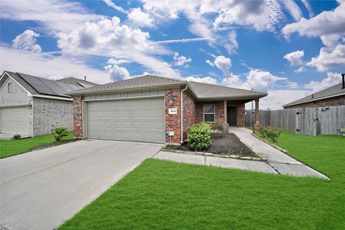 3602 Conquest Cir, Texas City, TX, 77591-1539 | Card Image