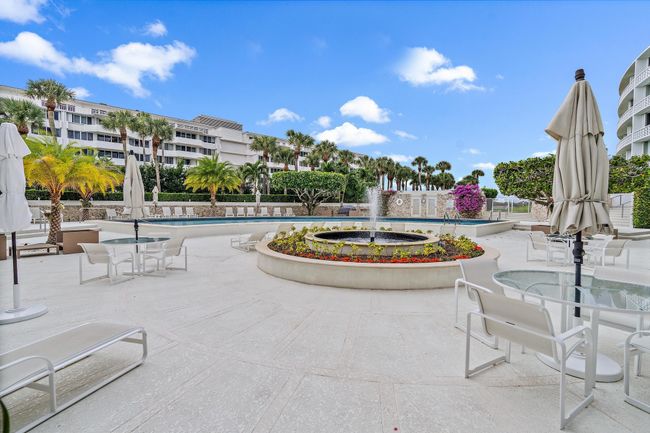 APT-416 - 2760 S Ocean Blvd, Condo with 2 bedrooms, 2 bathrooms and null parking in Palm Beach FL | Image 18