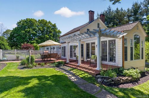 56 Jones Rd, Warwick, NY, 10990-2858 | Card Image