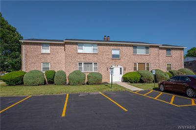 1 - 60 A Old Lyme Drive, Condo with 2 bedrooms, 1 bathrooms and null parking in Amherst NY | Image 2