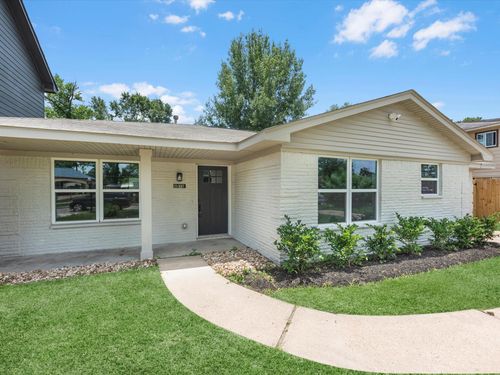 2515 Garapan St, Houston, TX, 77091-3039 | Card Image