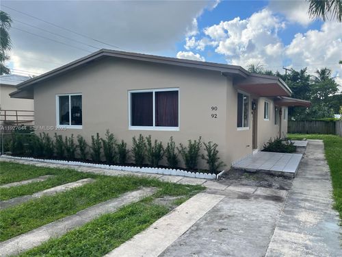 0-90 E 15th St, Hialeah, FL, 33010-3550 | Card Image