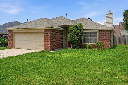 3209 Bismarc Ln, Norman, OK, 73072-2958 | Card Image