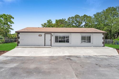 20747 Nw 41st Avenue Rd, Miami Gardens, FL, 33055-1301 | Card Image