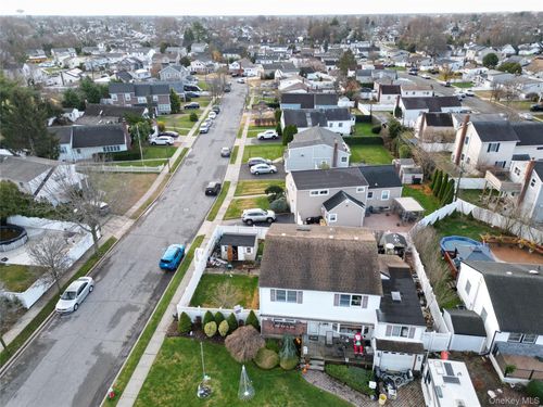 48 Elliot Dr, Hicksville, NY, 11801-6512 | Card Image