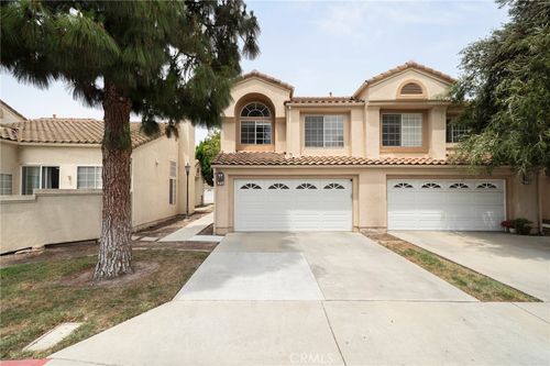 71 Agostino, Irvine, CA, 92614-8414 | Card Image