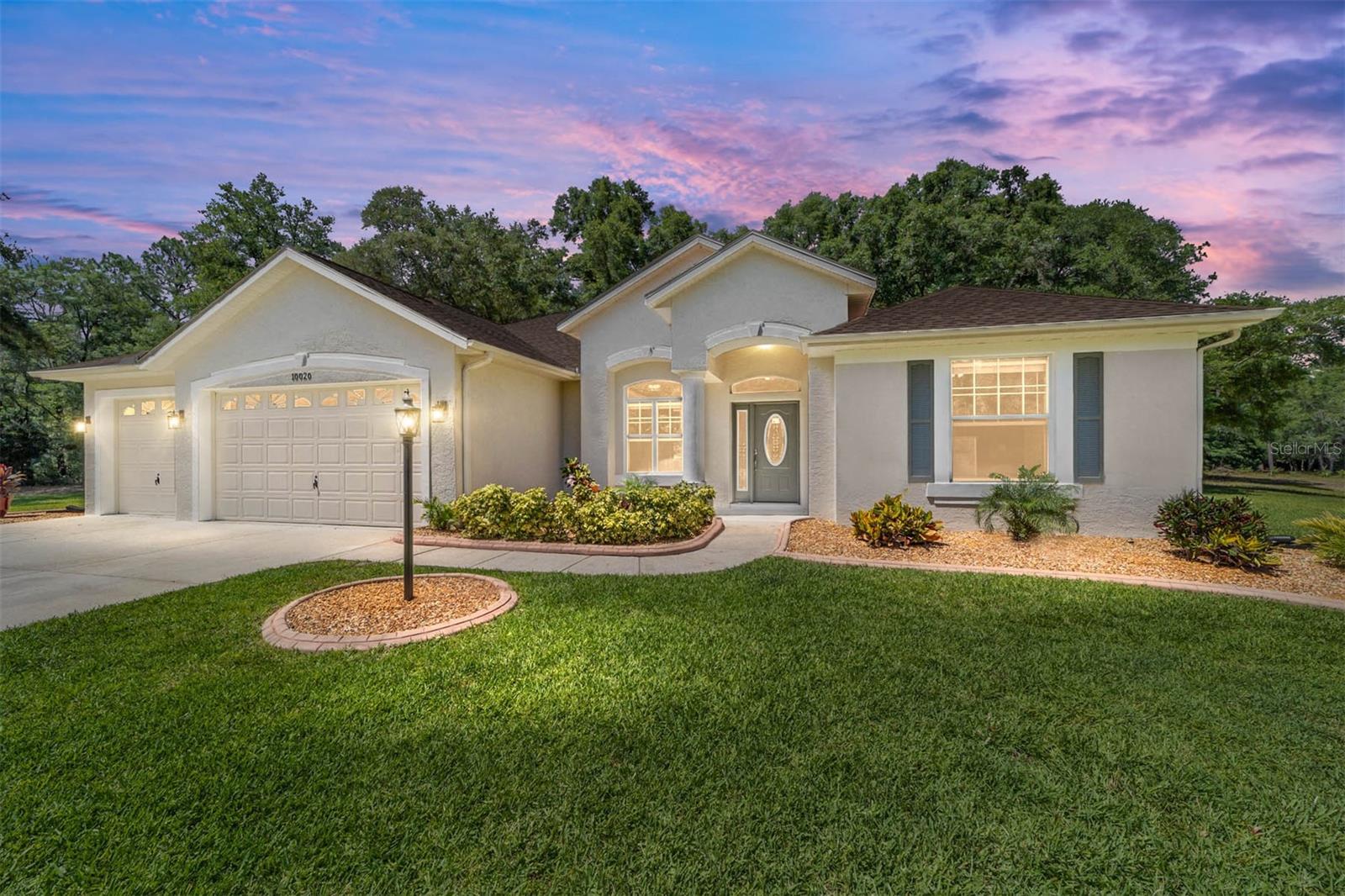Bluff Cove Path, Dunnellon, FL 34434