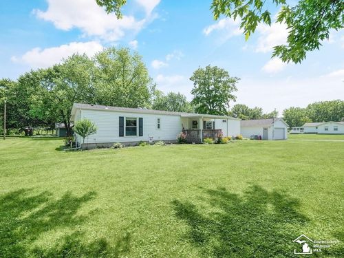9122 Perry Rd, Erie, MI, 48133-9308 | Card Image