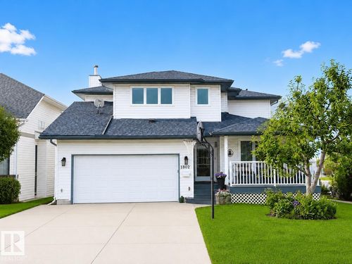 1802 2 Ave, Cold Lake, AB, T9M1E3 | Card Image