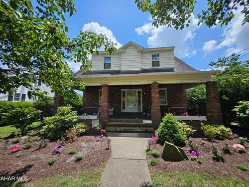 806 Garber St, HOLLIDAYSBURG, PA, 16648-2208 | Card Image