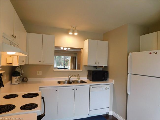 24 - 55 Kerman Ave, Townhouse with 3 bedrooms, 2 bathrooms and 1 parking in Grimsby ON | Image 19