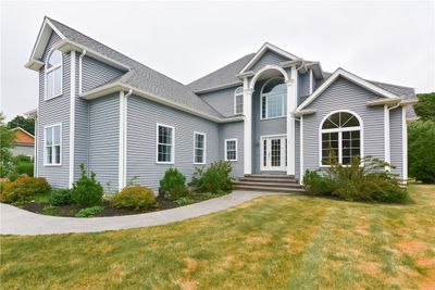 5 Kyle's Court, House other with 4 bedrooms, 3 bathrooms and 12 parking in Swansea MA | Image 3