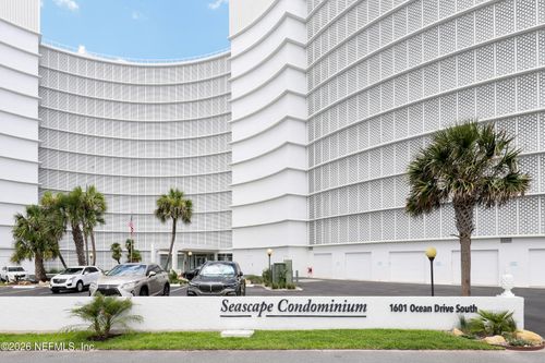402-1601 Ocean Dr S, Jacksonville Beach, FL, 32250-6362 | Card Image