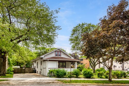 7530 Brown Ave, Forest Park, IL, 60130-1002 | Card Image