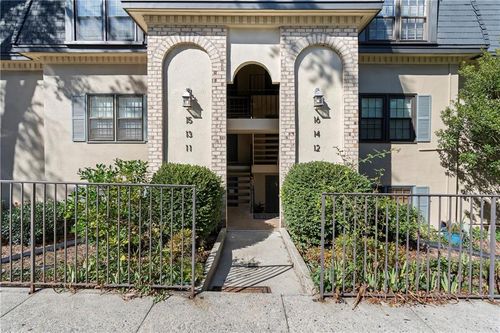 13 Chaumont Sq Nw, Atlanta, GA, 30327-1026 | Card Image