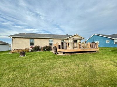 117 Rolling Meadow Drive, House other with 3 bedrooms, 2 bathrooms and null parking in DARIEN WI | Image 3