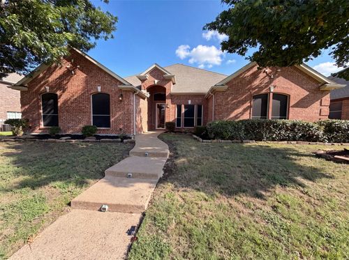 529 Olympia St, DeSoto, TX, 75115-1210 | Card Image