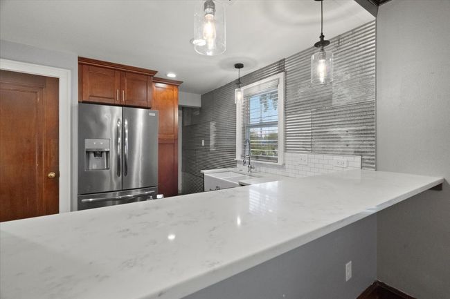 304 W Keith Ave, House other with 4 bedrooms, 2 bathrooms and 2 parking in Waukegan IL | Image 19