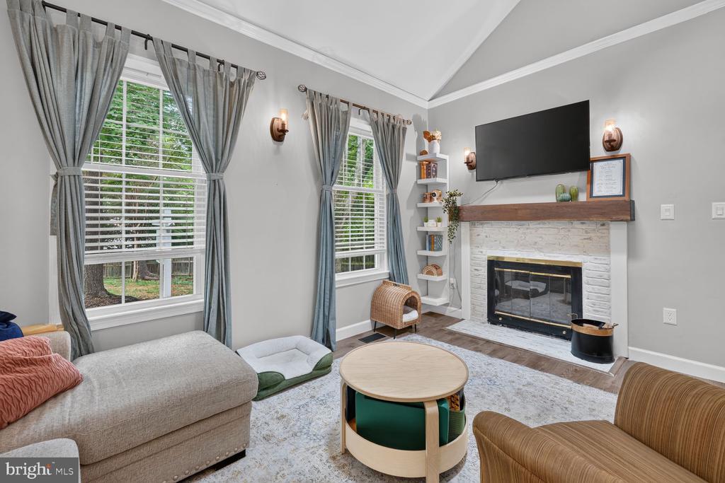 Residential in ALEXANDRIA 4