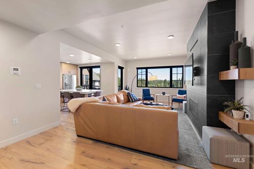 301-720 Village Dr, Tamarack, ID, 83615-7728 | Card Image