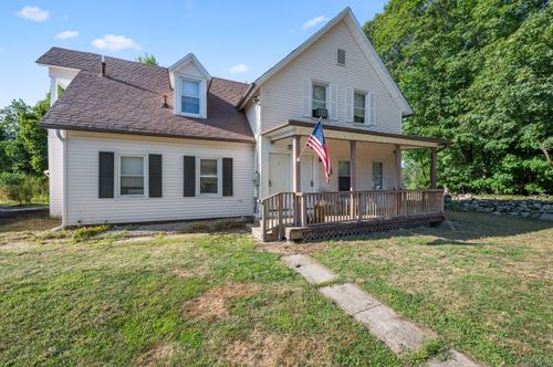 26 Monroe St, Norwich, CT, 06360-4121 | Card Image