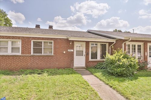 apt-b-721 Dulles Rd, Des Plaines, IL, 60016-2580 | Card Image