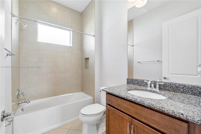 15917 - 15917 Rain Lilly Way, House other with 3 bedrooms, 2 bathrooms and null parking in Westlake FL | Image 12