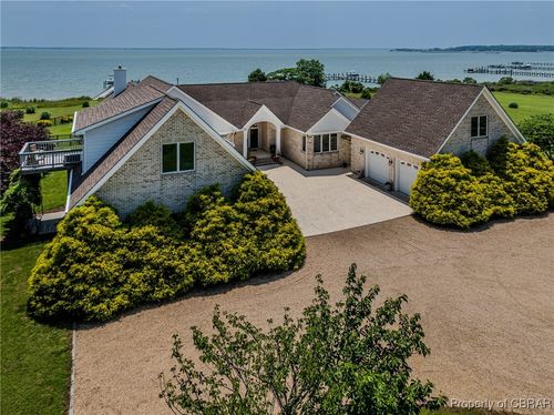 3308 Windmill Point Rd, White Stone, VA, 22578-3133 | Card Image