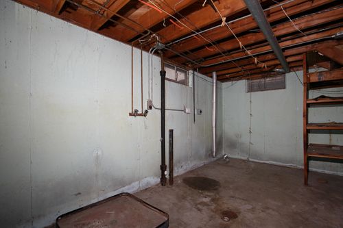3017 W Lombard St, Davenport, IA, 52804-2601 | Card Image