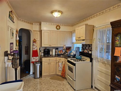 145-29 4th Ave, Whitestone, NY, 11357-1110 | Card Image