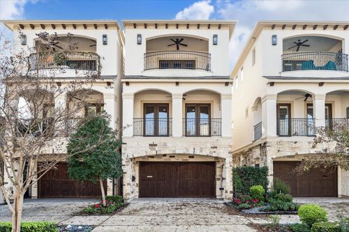 5025 Augusta St, Houston, TX, 77007-7205 | Card Image