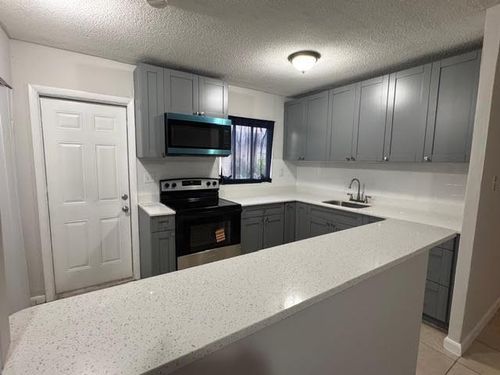 3-322 Sw 2nd Street, Pompano Beach, FL, 33060 | Card Image