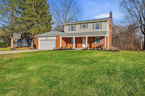 11774 Kennington Sq E, Pickerington, OH, 43147-9154 | Card Image
