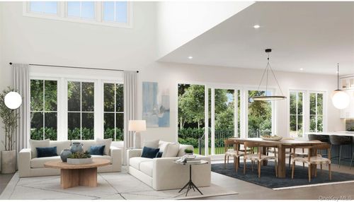 25 Sequoia Cir, Manhasset, NY, 11030-4043 | Card Image