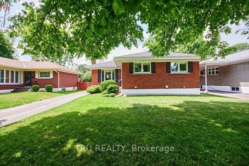 b-1342 Hanbury St, Ottawa, ON, K2C2M2 | Card Image