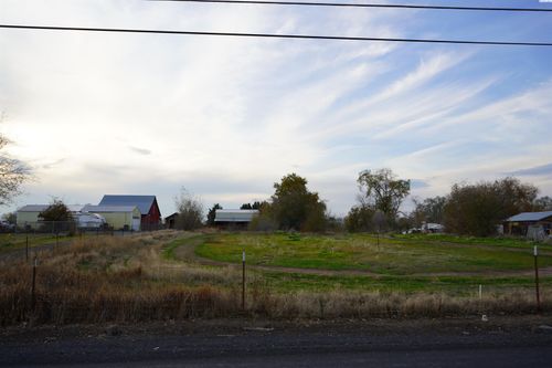 NKA W North River Rd, Prosser, WA, 99350 | Card Image