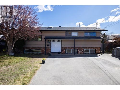 2549 Crestline Place, Kamloops, BC, V2B4V5 | Card Image