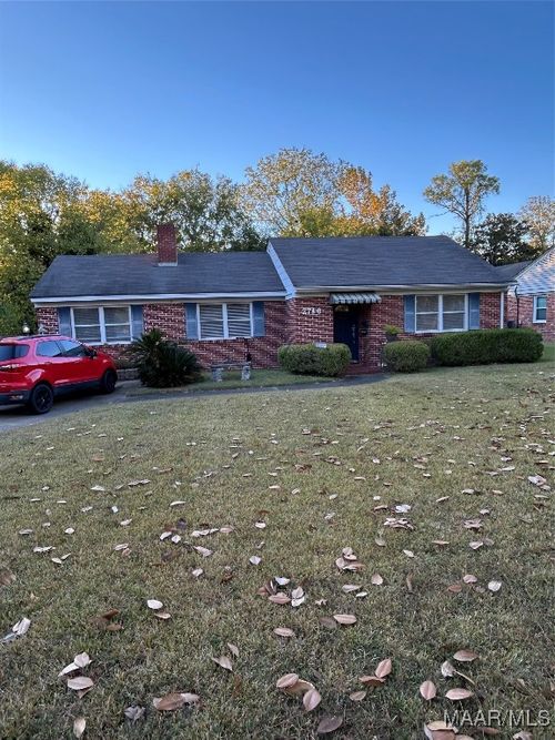 2746 Fairmont Rd, Montgomery, AL, 36111-2811 | Card Image