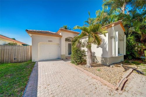 2924 Nw 99th Pl, Doral, FL, 33172-1091 | Card Image