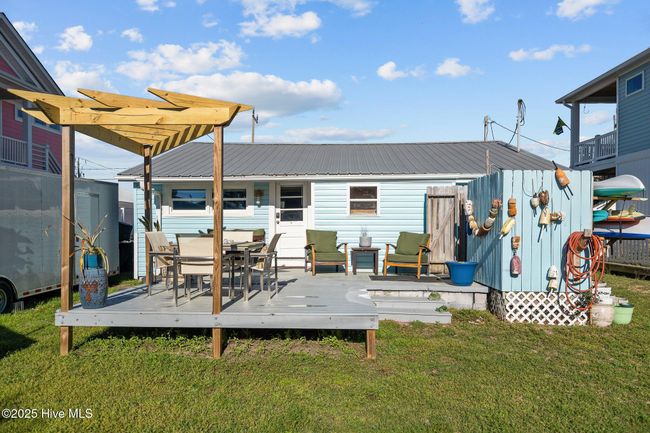 333 Fourth Ave S, House other with 2 bedrooms, 2 bathrooms and null parking in Kure Beach NC | Image 31