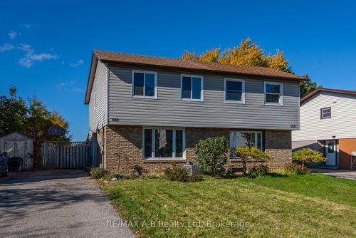 568 Devon St, Stratford, ON, N4Z1A9 | Card Image