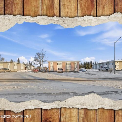 322 W Redoubt Ave, Soldotna, AK, 99669-7805 | Card Image